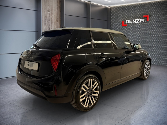 Bild 3: Mini Coop C 5-Türer F65 B38