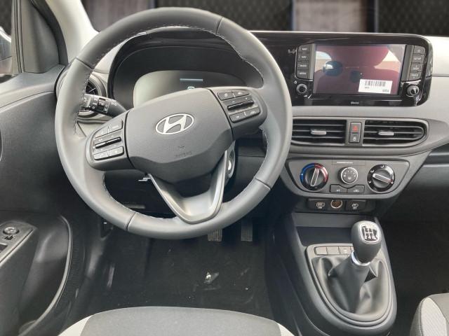 Bild 6: Hyundai i10 4-Sitzer Jubile 1.0