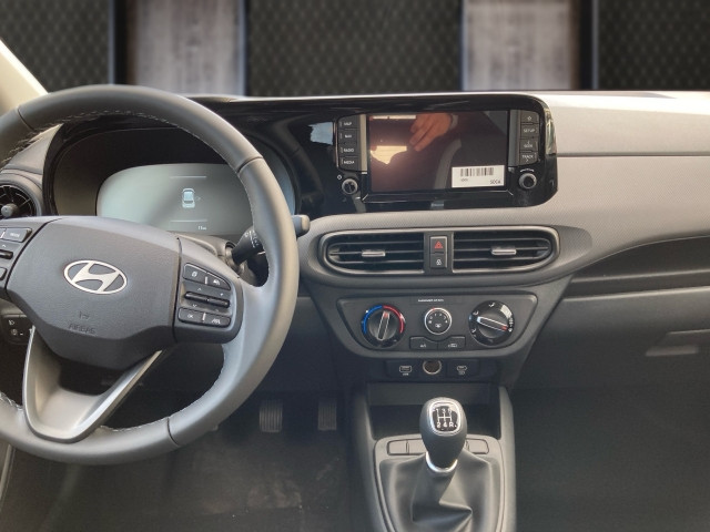 Bild 7: Hyundai i10 4-Sitzer Jubile 1.0