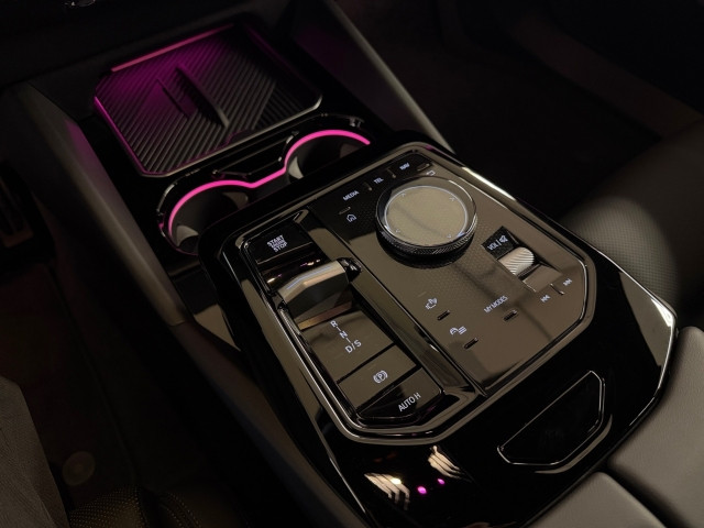 Bild 14: BMW 520i Touring