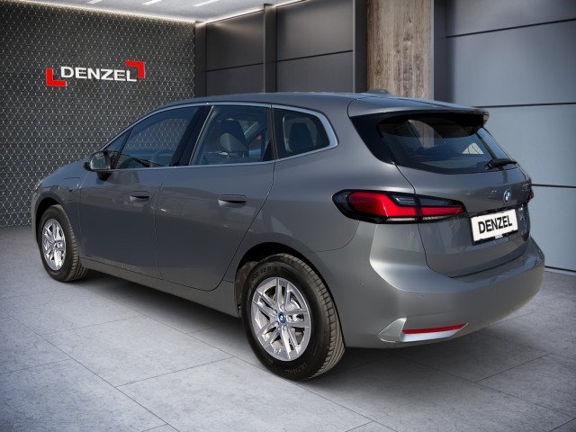Bild 2: BMW 225e xDrive Active Tourer U06 XB2
