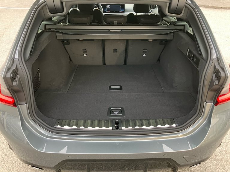 Bild 9: BMW 318d Touring G21 B47