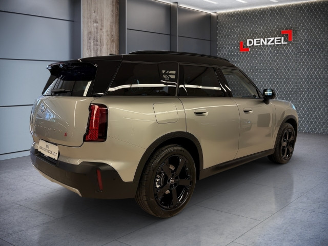 Bild 3: Mini Countryman S ALL4 U25 B48