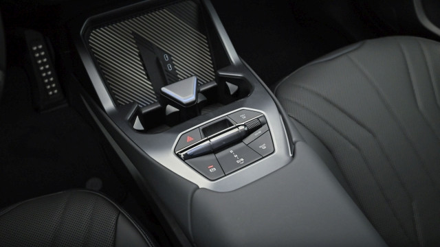 Bild 13: BMW iX3 50 xDrive NA5