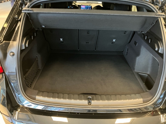 Bild 4: BMW iX1 eDrive20 U11 HB0