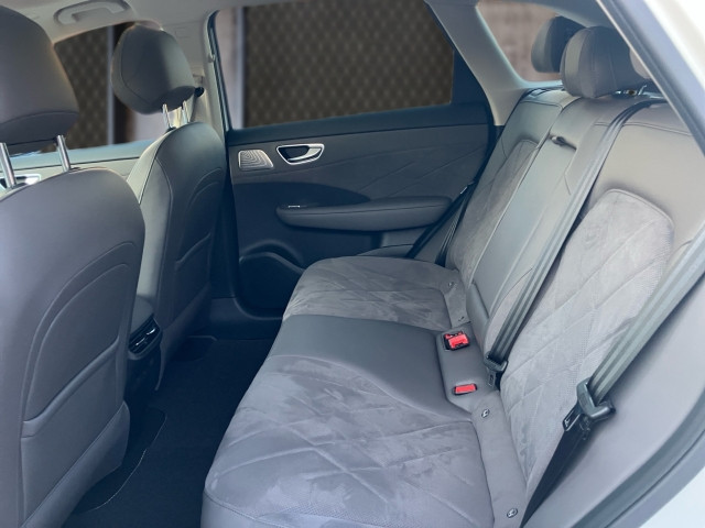 Bild 8: MG S6 Luxury 4WD 77kwh/299kw