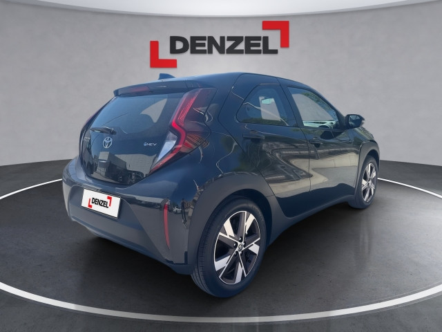 Bild 13: Toyota AYGO X Hybrid Active 