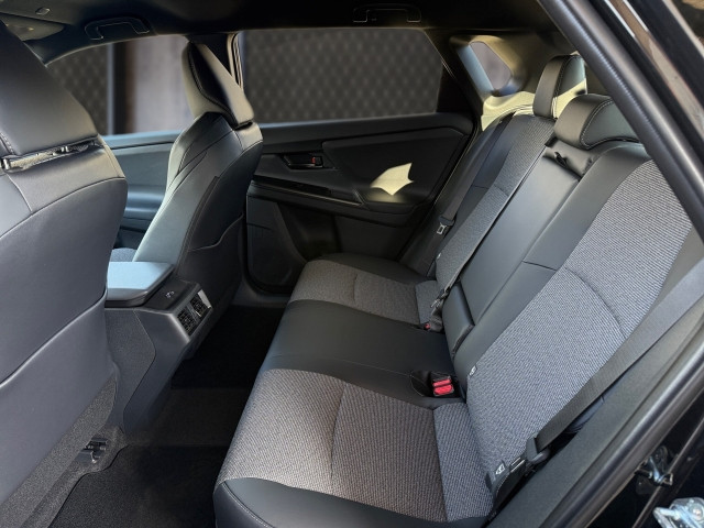 Bild 8: Toyota bZ4X BEV 165kW 4x2  Active Drive