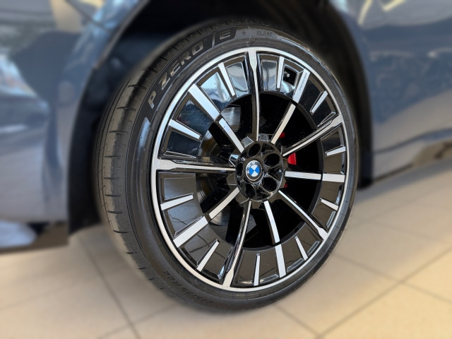 Bild 4: BMW iX3 50 xDrive NA5