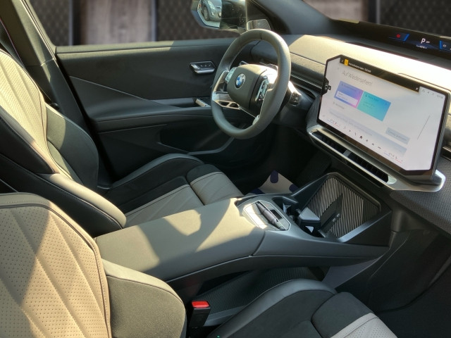 Bild 5: BMW iX3 50 xDrive