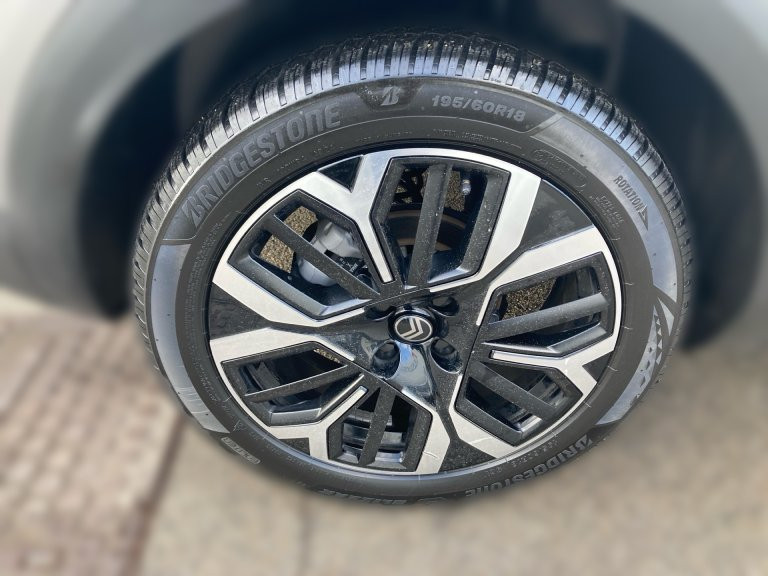 Bild 4: Citroen C4 130 S&S EAT8 Max