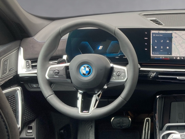 Bild 9: BMW iX1 eDrive20 U11