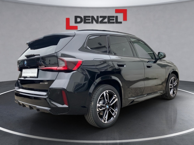 Bild 3: BMW iX1 eDrive20 U11