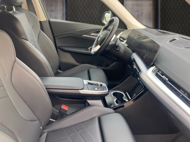 Bild 5: BMW iX1 eDrive20 U11