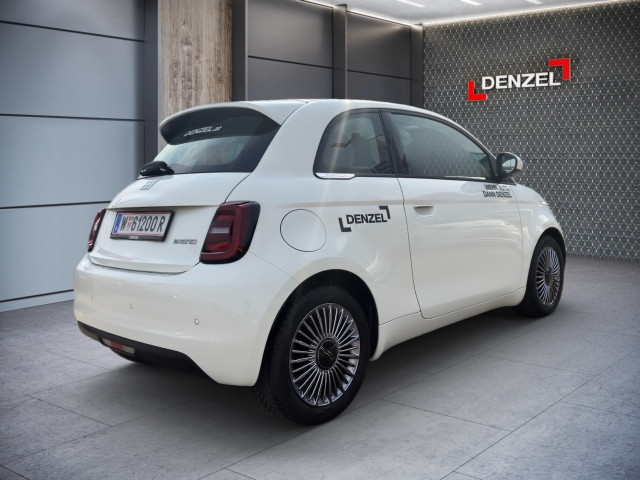 Bild 3: Fiat 500 Hybrid Hatchback