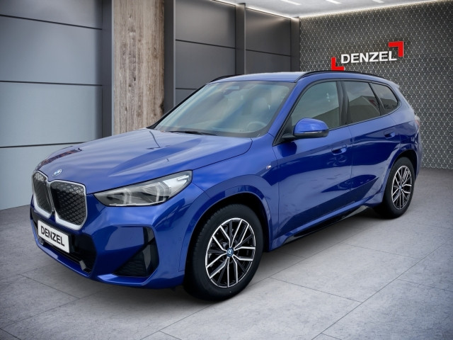 Bild 0: BMW iX1 xDrive30 U11