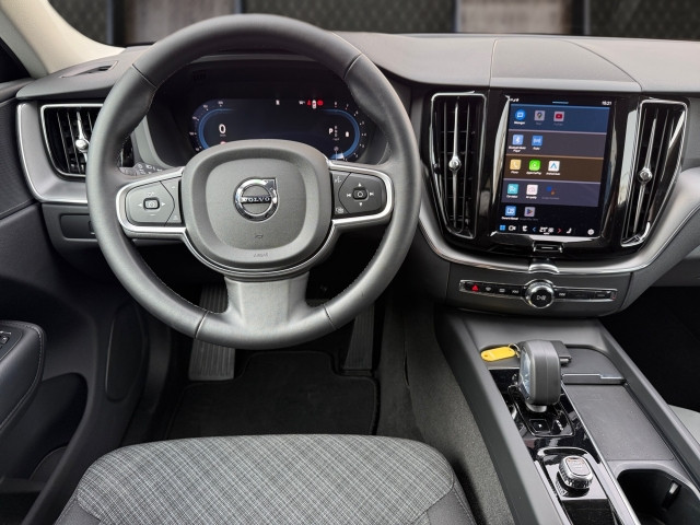 Bild 6: VOLVO PKW XC60 B5 AWD Mild Hybrid Benzin Core