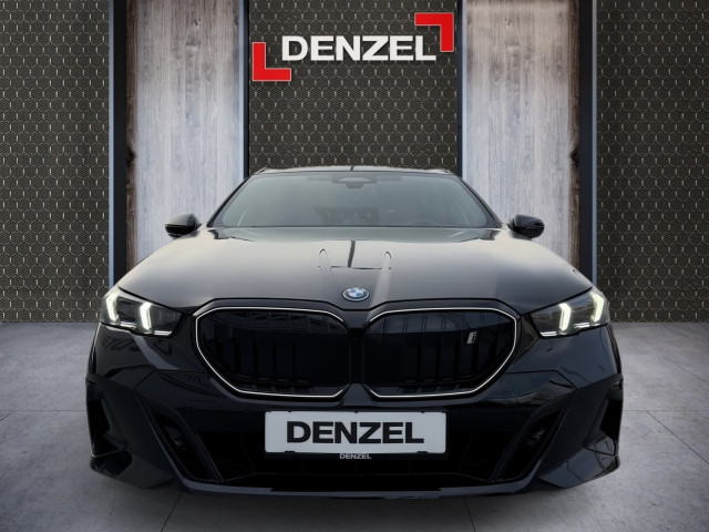 Bild 12: BMW i5 xDrive40 Touring