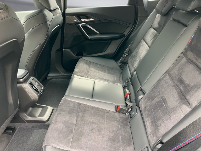 Bild 10: BMW iX1 xDrive30 U11
