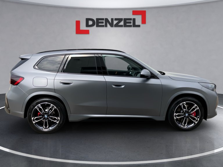Bild 4: BMW iX1 xDrive30 U11