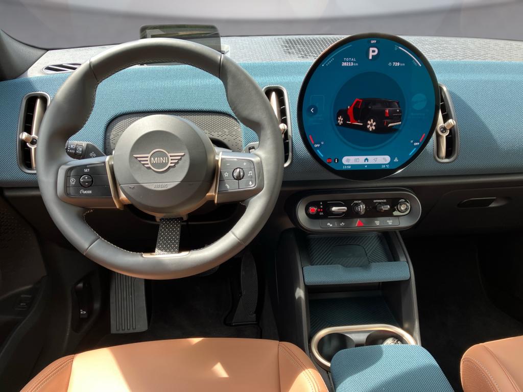 Bild 8: Mini Countryman C U25 B38