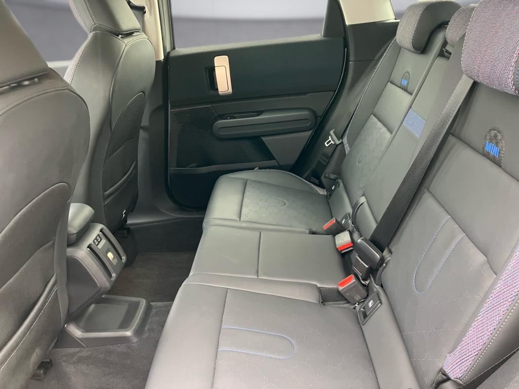 Bild 11: Mini Countryman C U25 B38