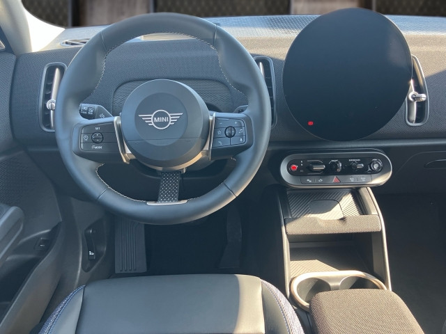 Bild 6: Mini Countryman C U25 B38