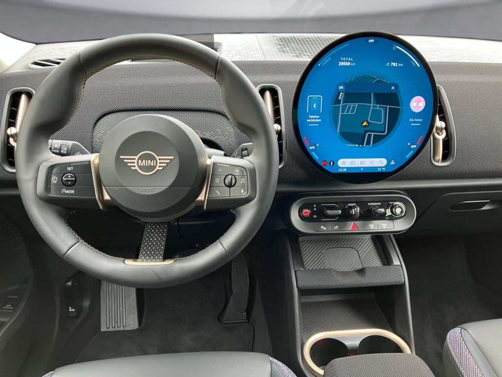 Bild 8: Mini Countryman C U25 B38