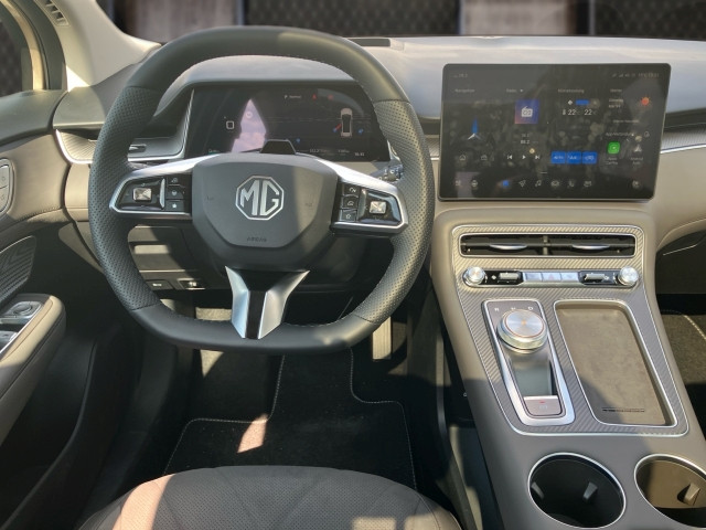 Bild 6: MG S6 Luxury 4WD 77kwh/299kw Österreich Paket EV/PHEV