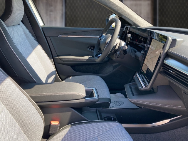 Bild 5: Mitsubishi Eclipse Cross BEV Intense 11kW LR 26