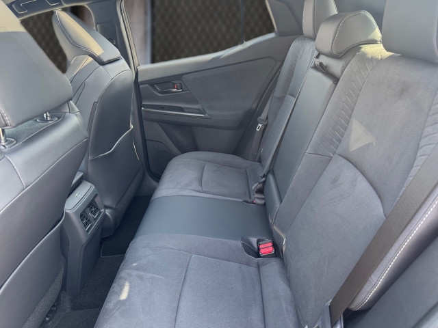 Bild 7: Toyota C-HR+  BEV 2  4x4 Lounge ECV