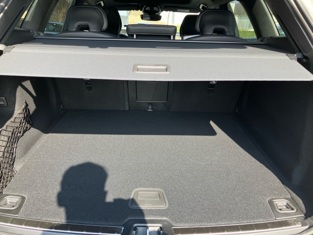 Bild 9: VOLVO PKW XC60 Polestar Engineered, T8 AWD Plug-in Hybrid, Elektrisch/