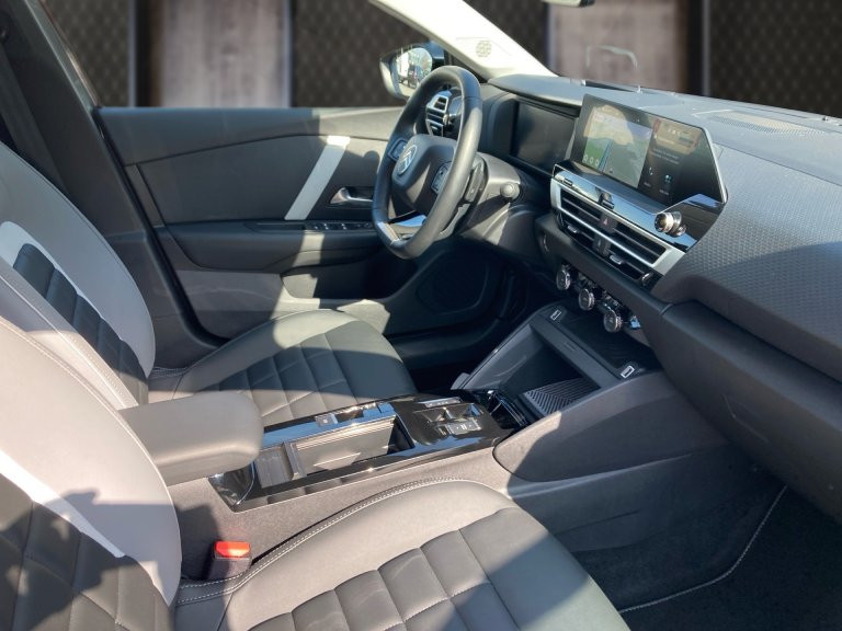 Bild 5: Citroen C4 130 S&S EAT8 Max