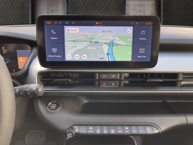 Bild 7: Jeep Avenger 1.2 T3 e-Hybrid 4ex Upland e-DCT6