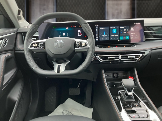 Bild 6: MG HS HEV Luxury 25.5