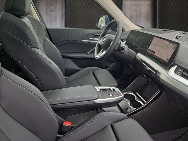 Bild 10: BMW iX1 eDrive20 U11
