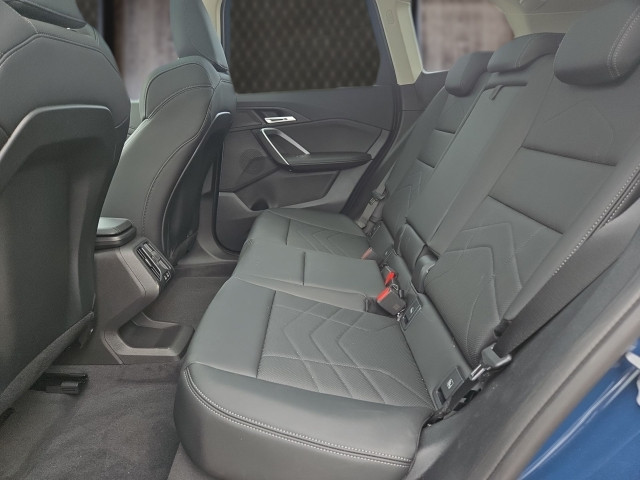 Bild 11: BMW iX1 eDrive20 U11