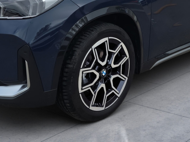Bild 7: BMW iX1 eDrive20 U11