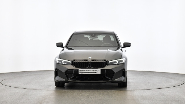 Bild 7: BMW 320i xDrive Limousin