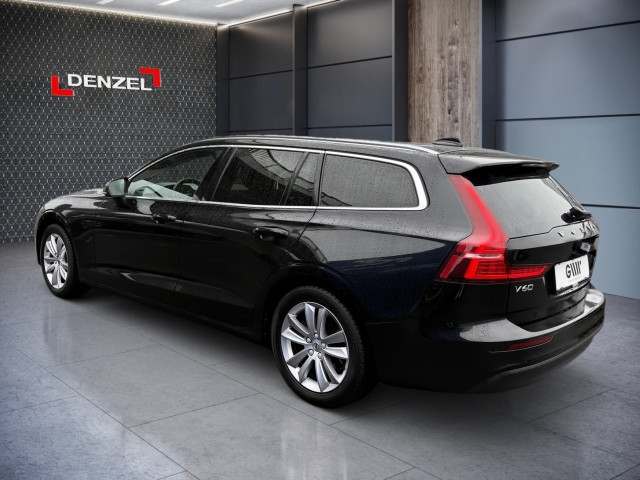 Bild 2: VOLVO PKW V60 D3 Momentum Pro