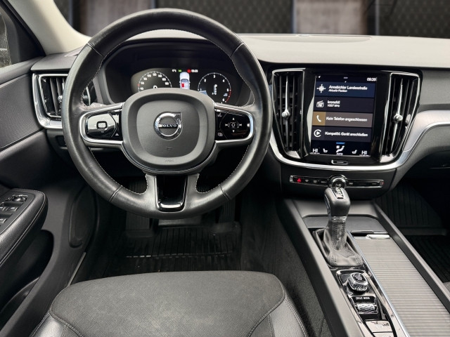 Bild 6: VOLVO PKW V60 D3 Momentum Pro