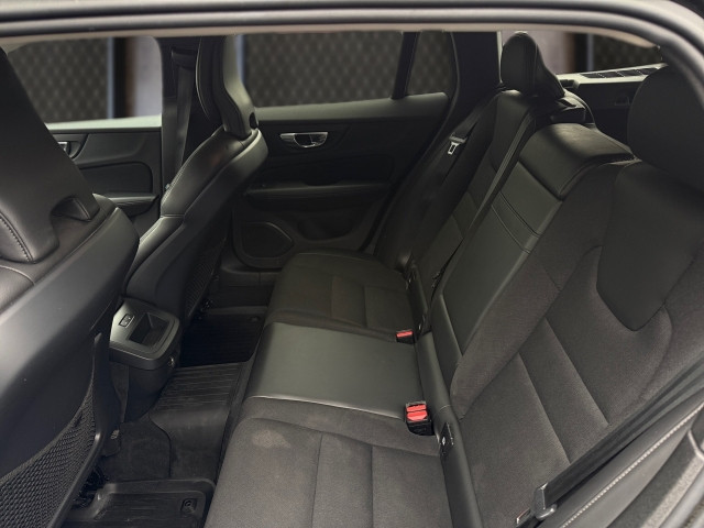 Bild 8: VOLVO PKW V60 D3 Momentum Pro