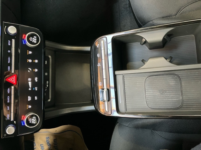 Bild 13: Hyundai Tucson NX4 Jubile 1,6 T-GDi HEV 4WD AT