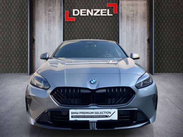 Bild 12: BMW 120 5-Türer F70 B38