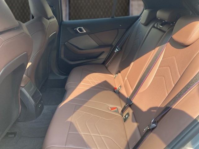 Bild 8: BMW 120 5-Türer F70 B38