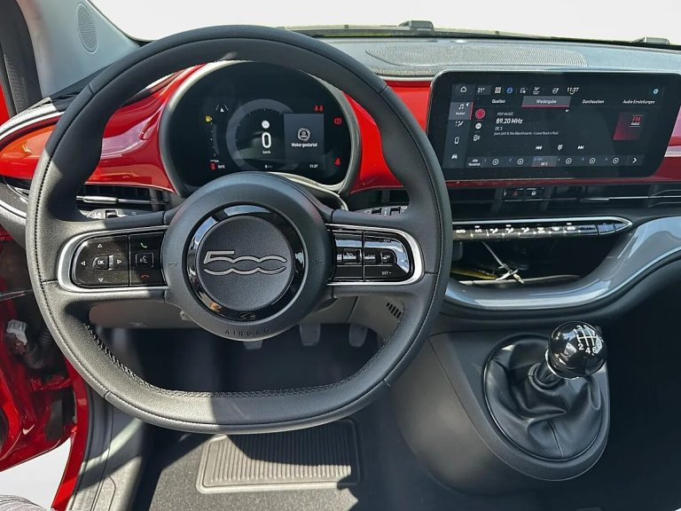 Bild 6: Fiat 500 Hybrid Hatchback