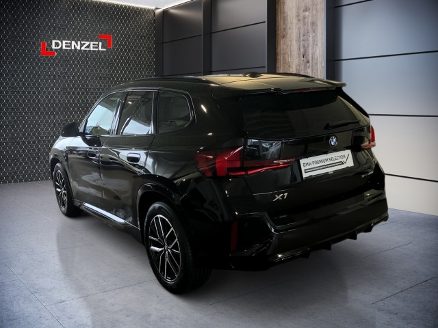 Bild 2: BMW X1 sDrive20i U11 B38