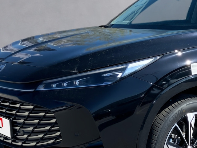 Bild 5: MG HS HEV Luxury Lenkradhzg. 25.5