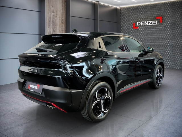 Bild 3: Alfa Junior Ibrida Speciale 1.2 136PS MHEV FWD