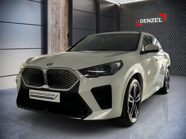 Bild 5: BMW iX2 eDrive20 U10 HB0
